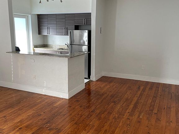 3rd image of 535 73rd St #8m5uhck11