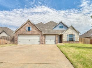 61 Hickory Cir, Piedmont, OK 73078