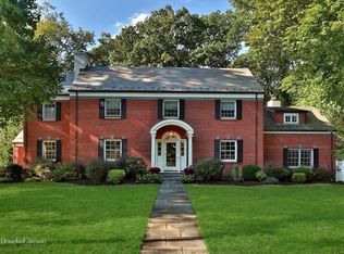 129 Melrose Dr, New Rochelle, NY 10804