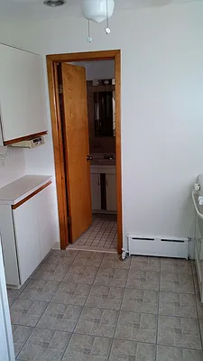 Rented by Peace of Mind Realty | media 9