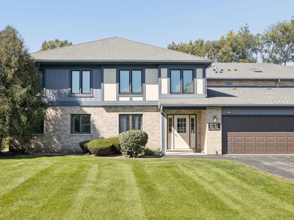 2621 Essington Rd Unit 2621, Joliet, IL 60435