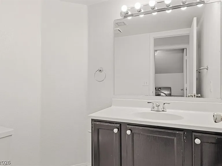 2408 Sage Pointe Cir — Photo 9