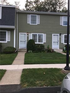 216 Brentwood Dr, Wallingford, CT, 06492