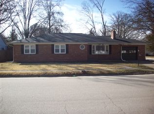 727 E 13th St, Centralia, IL 62801