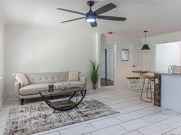 4th image of 1515 W HERMOSA DR