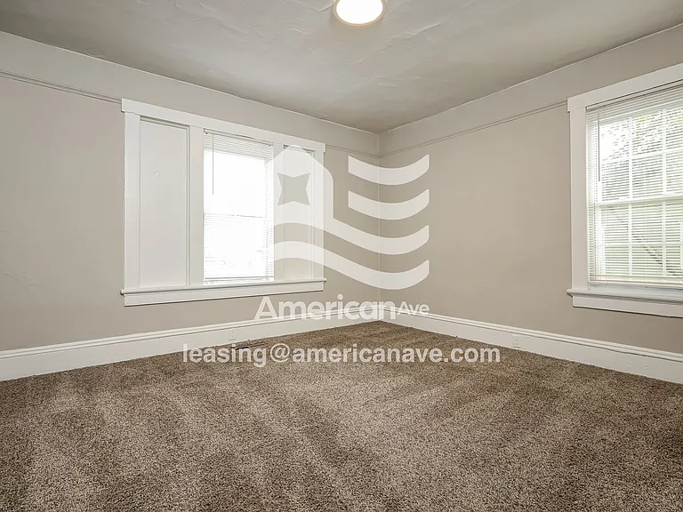 580902_011_wm_-_bedroom_13557285.jpg