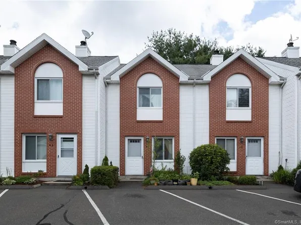 585 Park Road #9-3, Waterbury, CT 06708