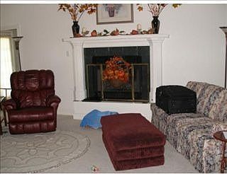 3rd image of 1731 S Crestview Dr
