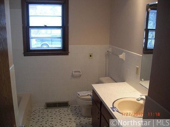 4th image of 1110 14th St W