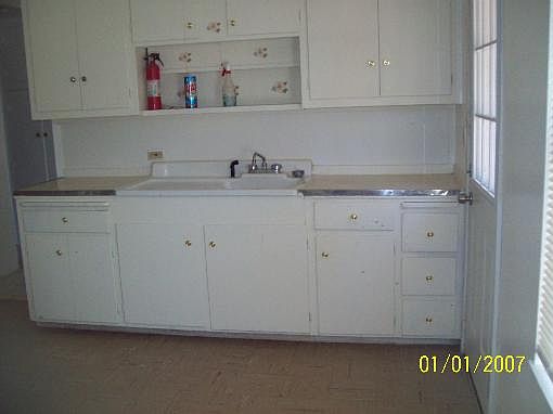 3rd image of 3563 Vista St #A