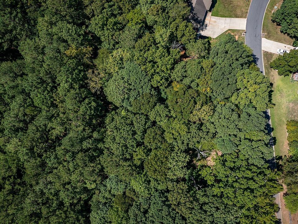 1st image of 147 Kathwood Dr