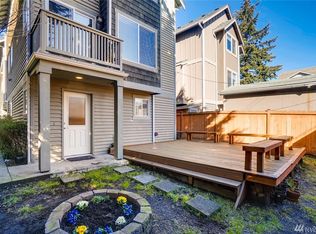 9240 Fremont Ave N, Seattle, WA 98103