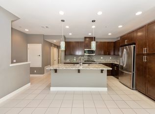 41 Soho, Irvine, CA 92612