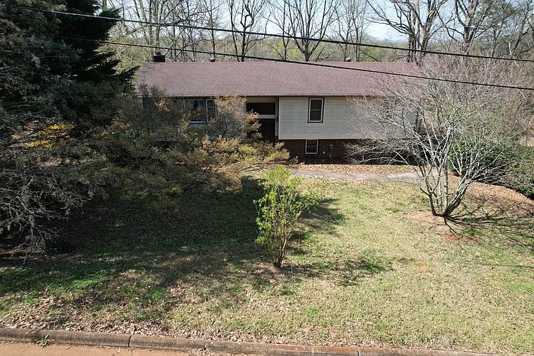 1st image of 106 Keene Dr