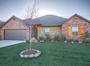 12617 Chateaux Rd, Oklahoma City, OK 73142