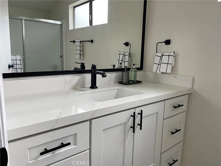 2427 Orange Ave #C — Photo 24
