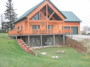 786 Jackson Hollow Dr, Postville, IA 52162