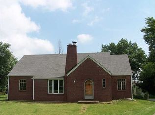 9566 N Michigan Rd, Fairland, IN 46126