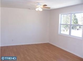 45 Fairmount Ave, Erial, NJ 08081