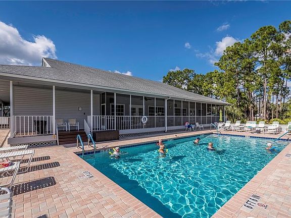 5th image of 122 Riverwalk Dr