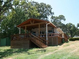 180 Pin Oak Dr, Mabank, TX 75156