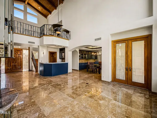 5812 W DEL LAGO Circle, Glendale, AZ 85308