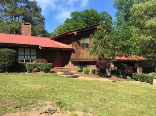 21 Calhoun Estates Rd, Laurel, MS 39443