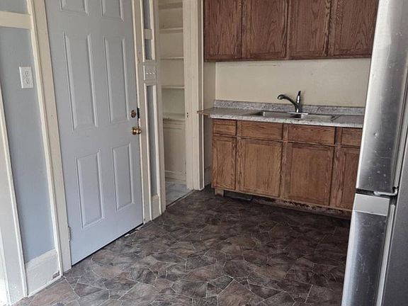 4th image of 3417 N 39th STREET