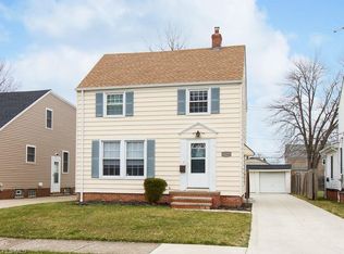 20766 Woodstock Ave, Fairview Park, OH