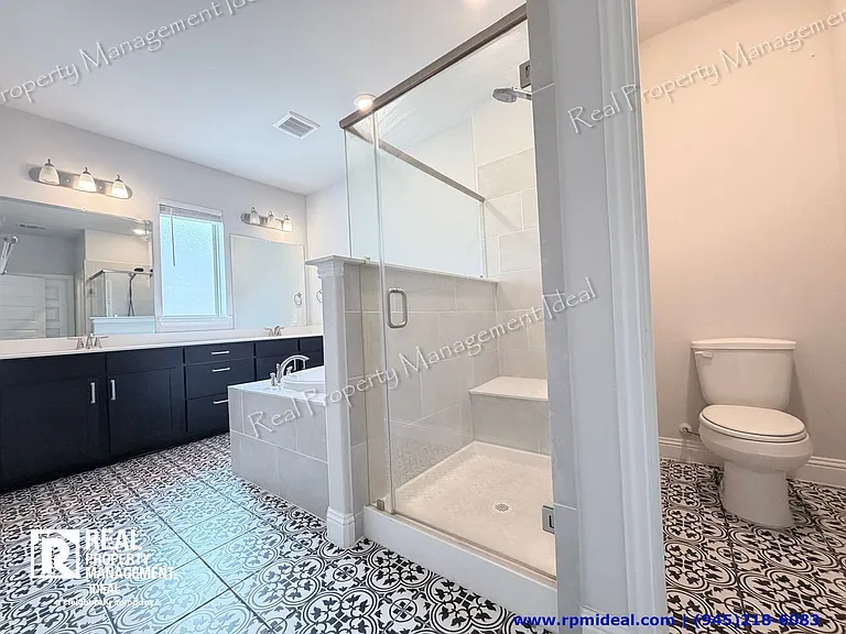 2130 Argolis Dr — Photo 15