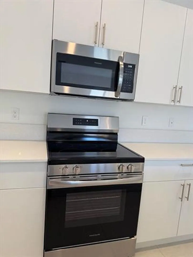 3008 Park Pl th 5838, Dania Beach, FL 33312 — Photo 2