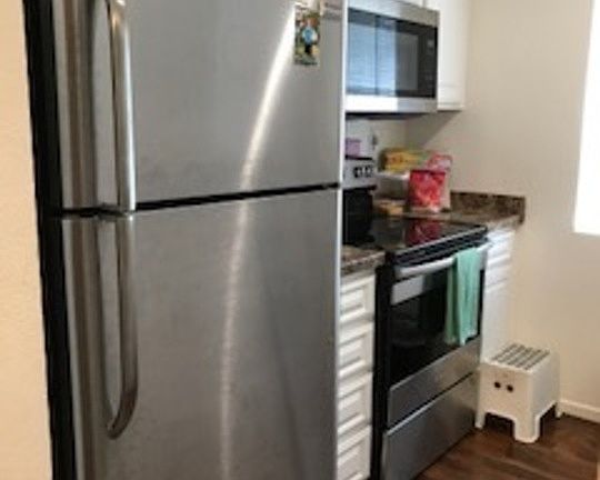 5th image of 1106 Summertime Ln