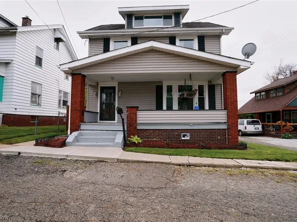 914 Velvet Pl NW, Canton, OH 44709