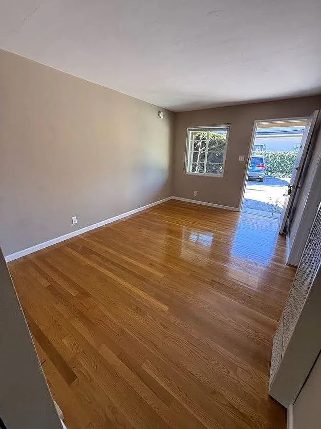 1 bed, 550 sqft, $2,425 — Photo 4