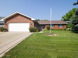 497 Willow Rd, Manteno, IL 60950