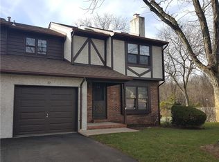 10 Nutmeg Ct #A, Edison, NJ 08820
