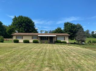 61 W County Rd, Sugarloaf, PA 18249