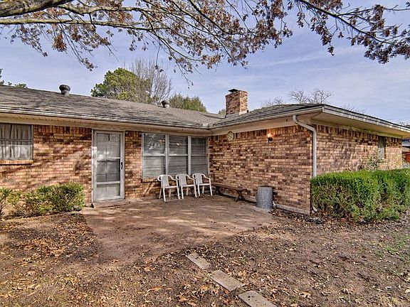 5th image of 1604 W Lavender Ln