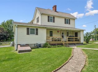 611 Harrison Ave, Jeannette, PA 15644