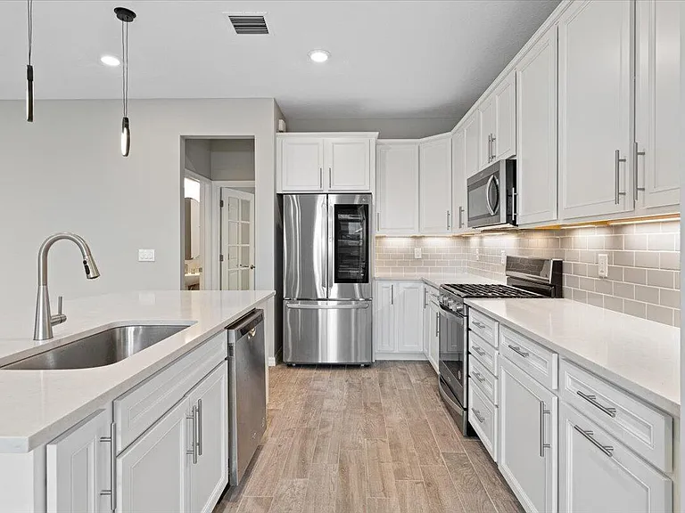 10437 SW Captiva Dr — Photo 15