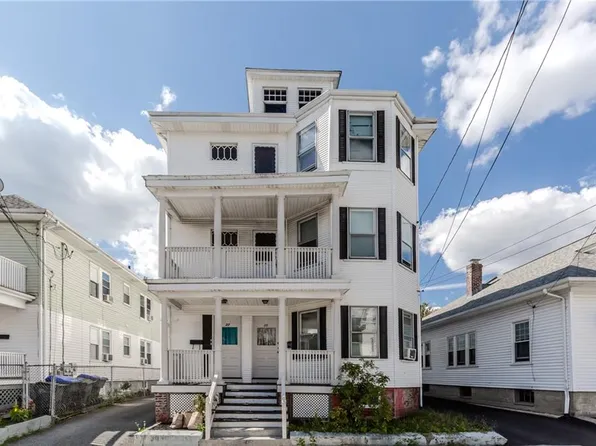 35 Humes St, Providence, RI 02907