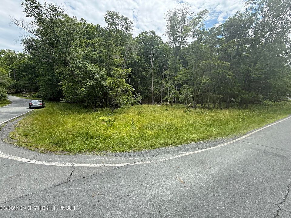 1st image of 695 Decker Rd