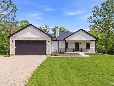 10425 Legacy Dr, Potosi, MO, 63664