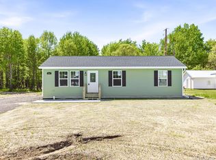 2941 Beach Rd, Port Huron, MI 48060