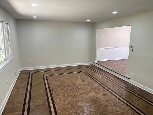 127 Stockton Ave — Photo 15