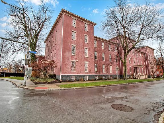 2nd image of 125 Edward St APT 2H