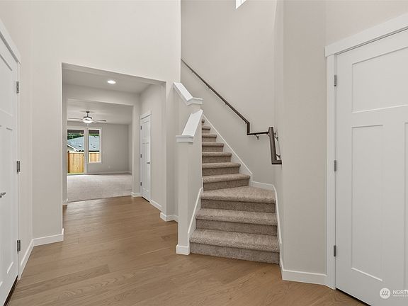 4th image of 1430 89th Avenue SE