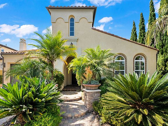 Charming Mediterranean-style home exterior