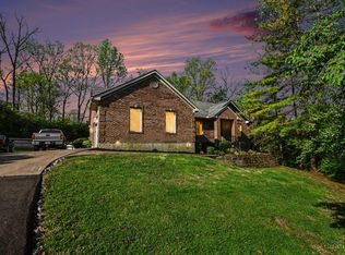 3623 Reemelin Rd, Cincinnati, OH 45211