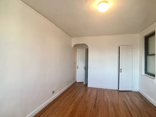 Rented by Sovereign Associates | media 6